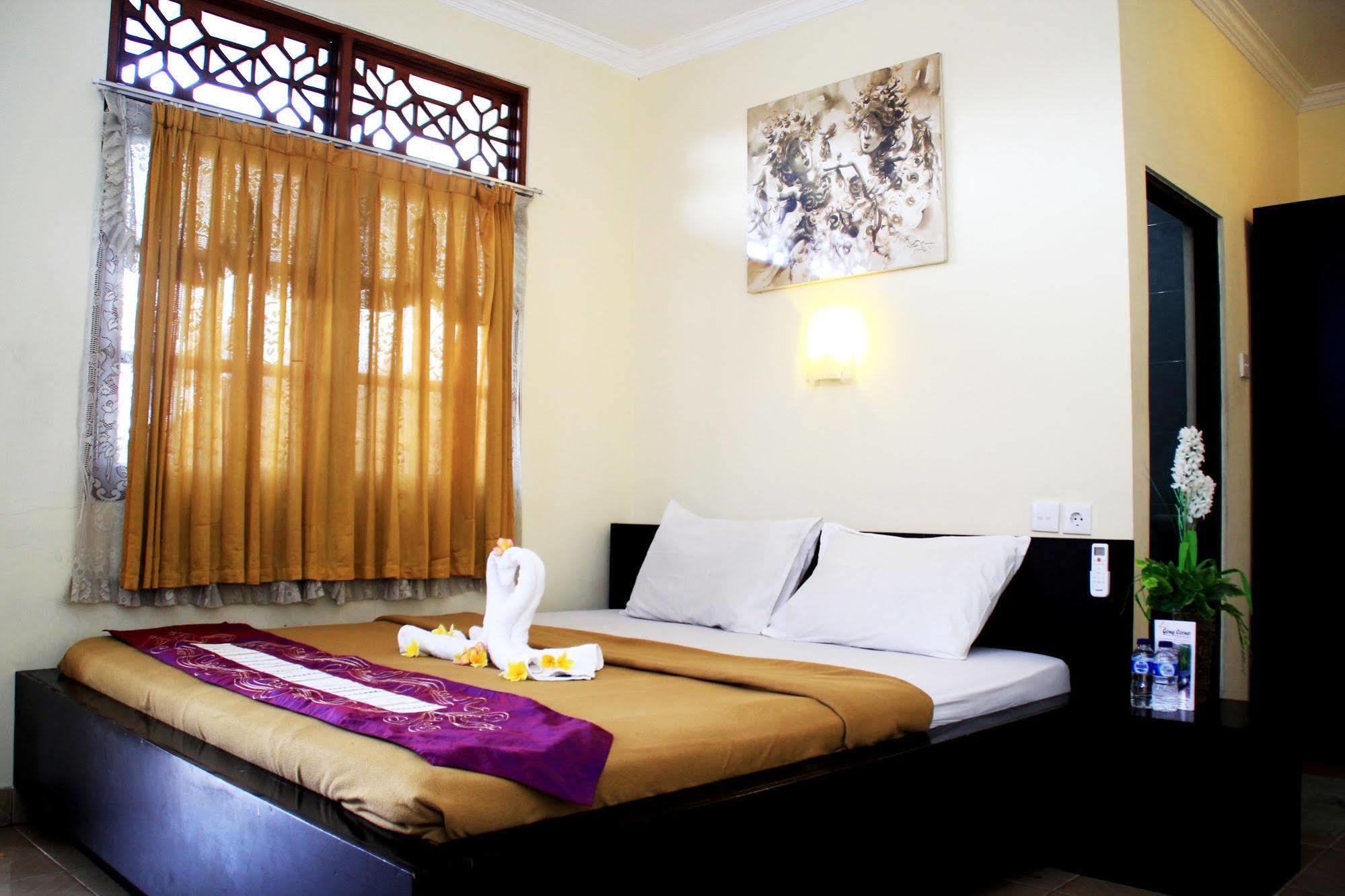 Vaccinated Staff - Oyo 3523 Gong Corner Homestay Kuta Lombok Buitenkant foto