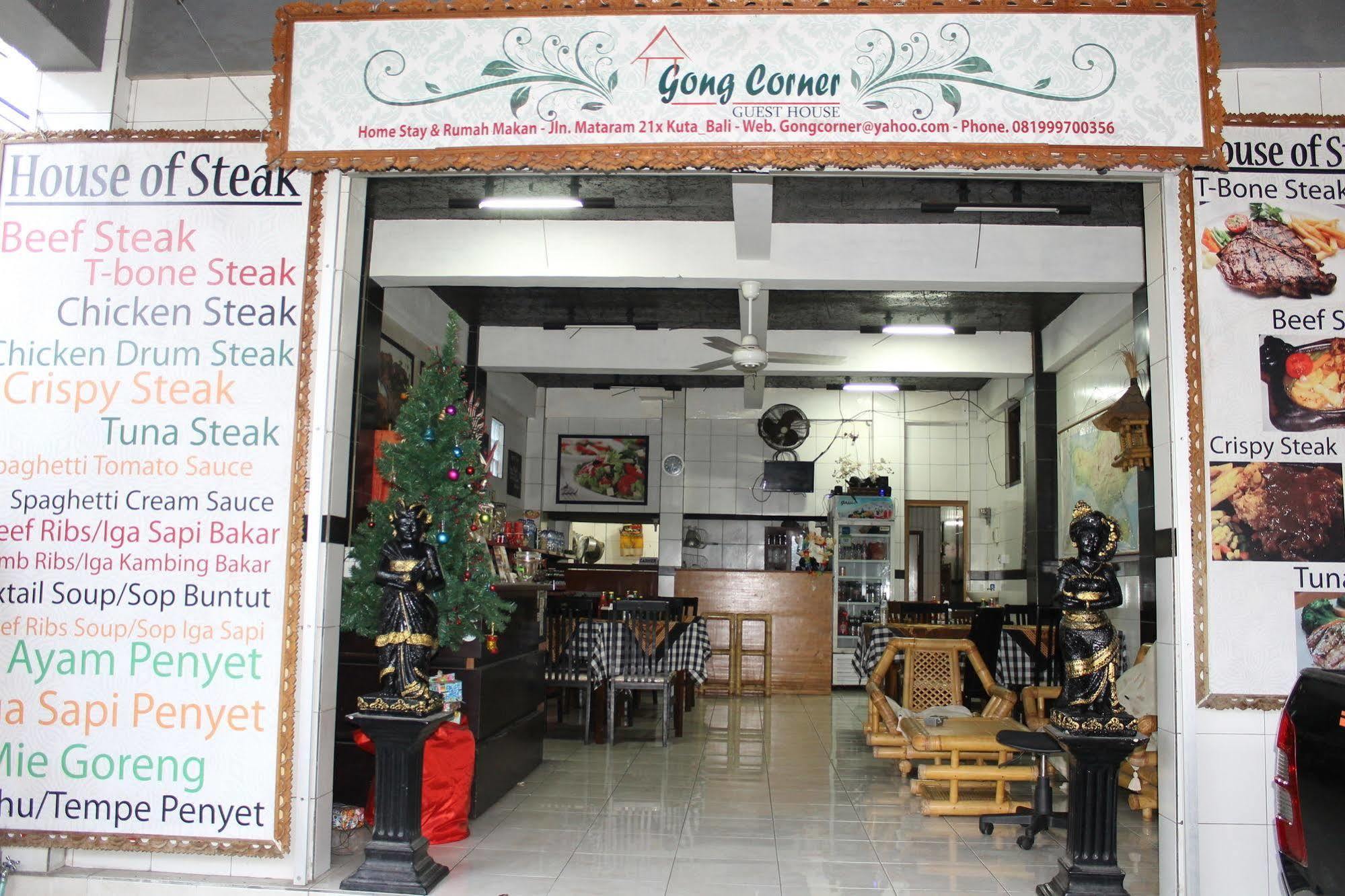 Vaccinated Staff - Oyo 3523 Gong Corner Homestay Kuta Lombok Buitenkant foto
